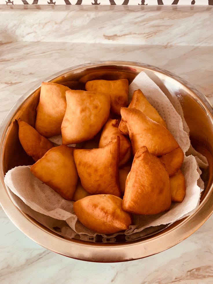 Mandazi 