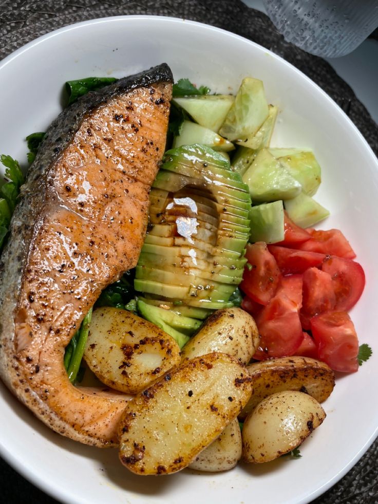 Fish Fillet with Vegetables 