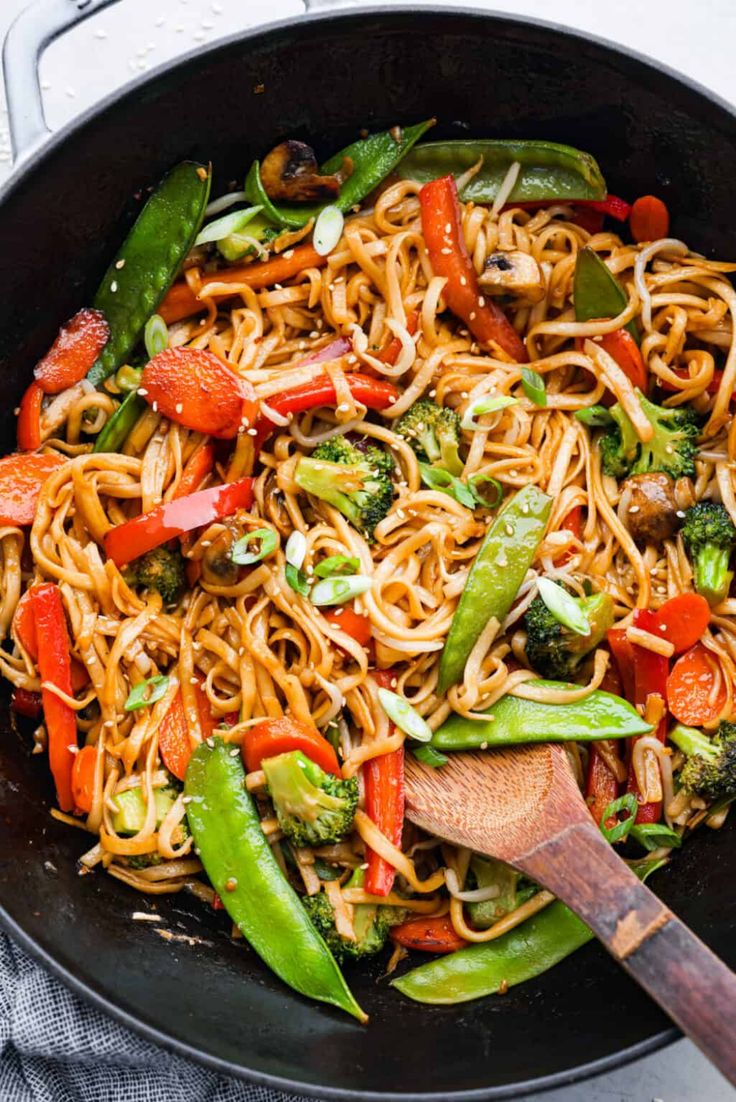 Vegetable Stir Fry Noddles