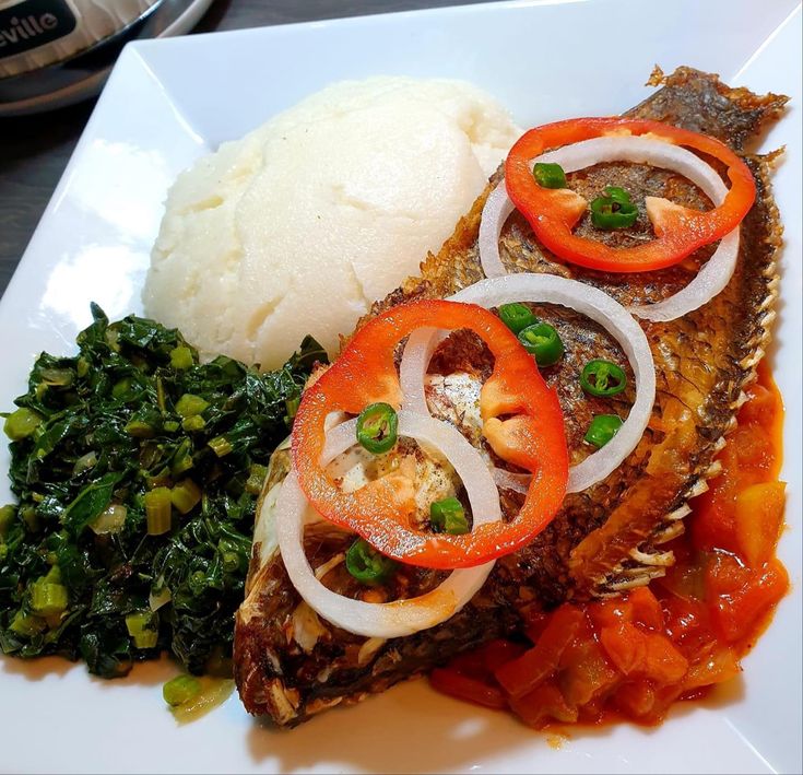 Ugali Fried Fish+Veg