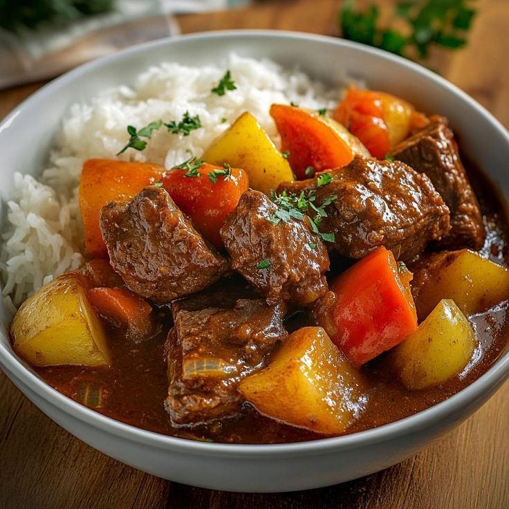 Matoke Beef\Rice+Veg